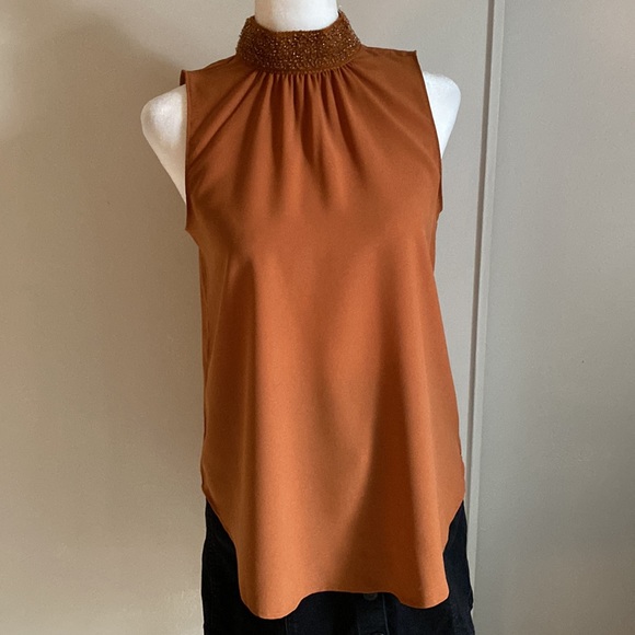 Banana Republic Women’s Petite XS Sleeveless Beaded Collar Mock Neck Blouse - Picture 9 of 9